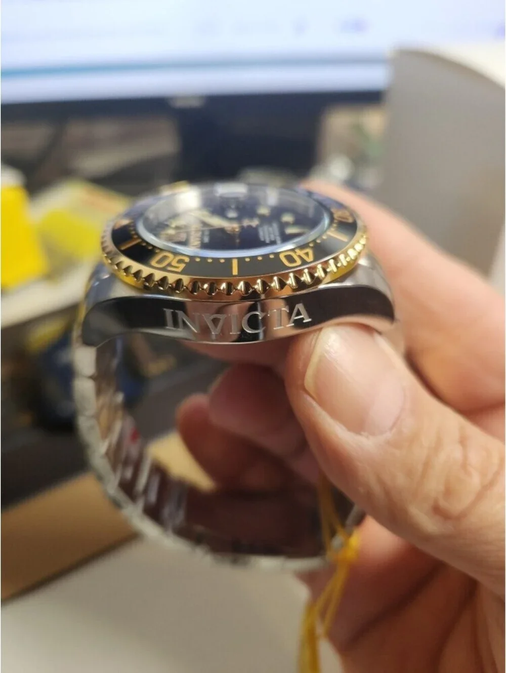 Invicta nh35a movement